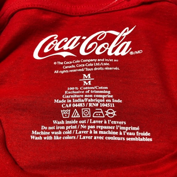 Coca-Cola T-shirt red SZ M NWT with  sequins - Picture 7 of 7
